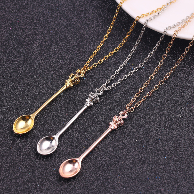 Collier pendentif Alice vintag - Vintage Collectible Spoons avis et prix
